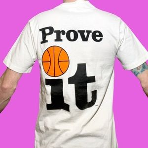 Vintage Unique 80s Single Stitch Basketball Tee